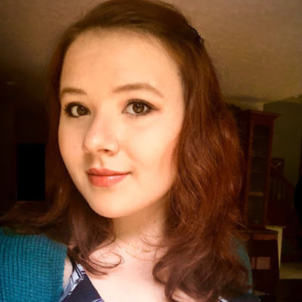 Meet your Posher, Mia